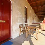 Central 3 Bedroom Heritage House In Fremantle